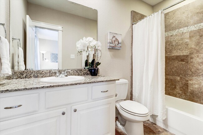 Building Photo - 2546 Bevis St