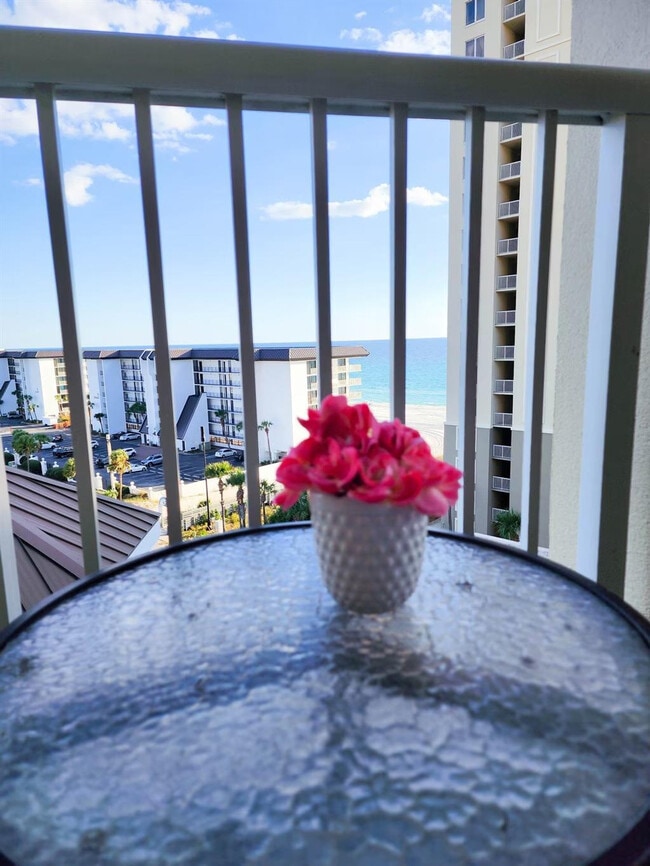 Building Photo - 11832 Front Beach Rd