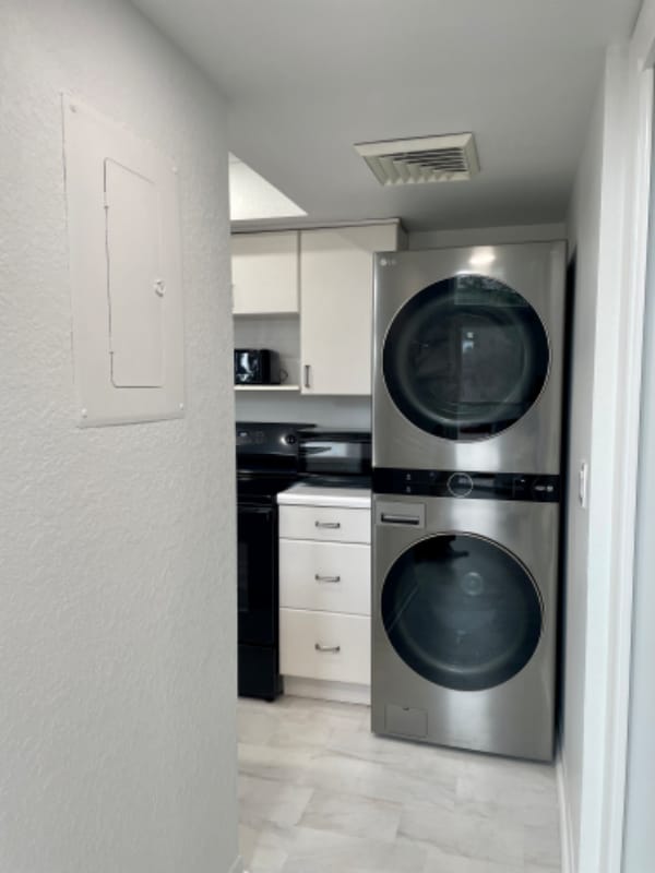 Building Photo - 19810 Gulf Blvd