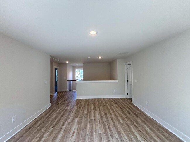 Building Photo - 4542 Highland Gate Pkwy