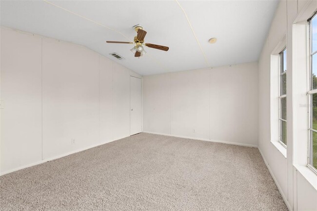Building Photo - 3301 County Rd 547