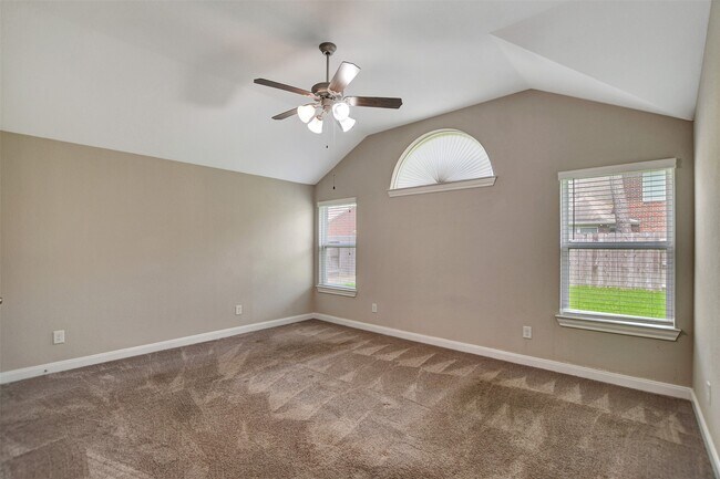 Building Photo - 22610 Birch Ridge Meadow Dr