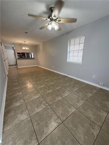 Building Photo - 905 Aspen Ct