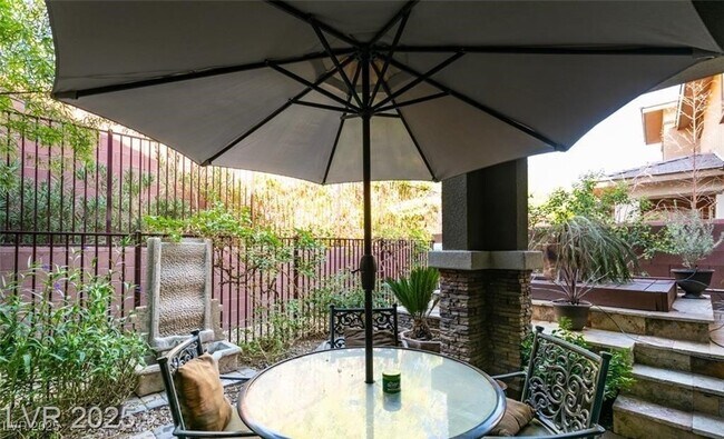 Building Photo - 5697 Garriga Dr