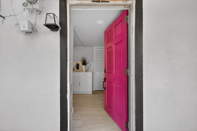 Building Photo - 917 Mack Ave