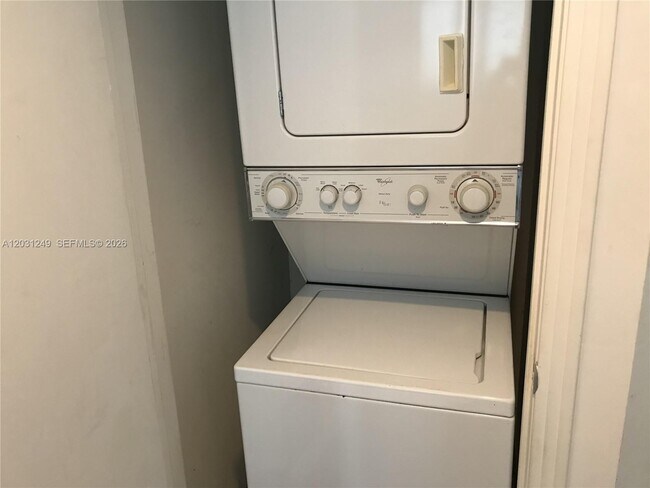 Building Photo - 9055 SW 73rd Ct