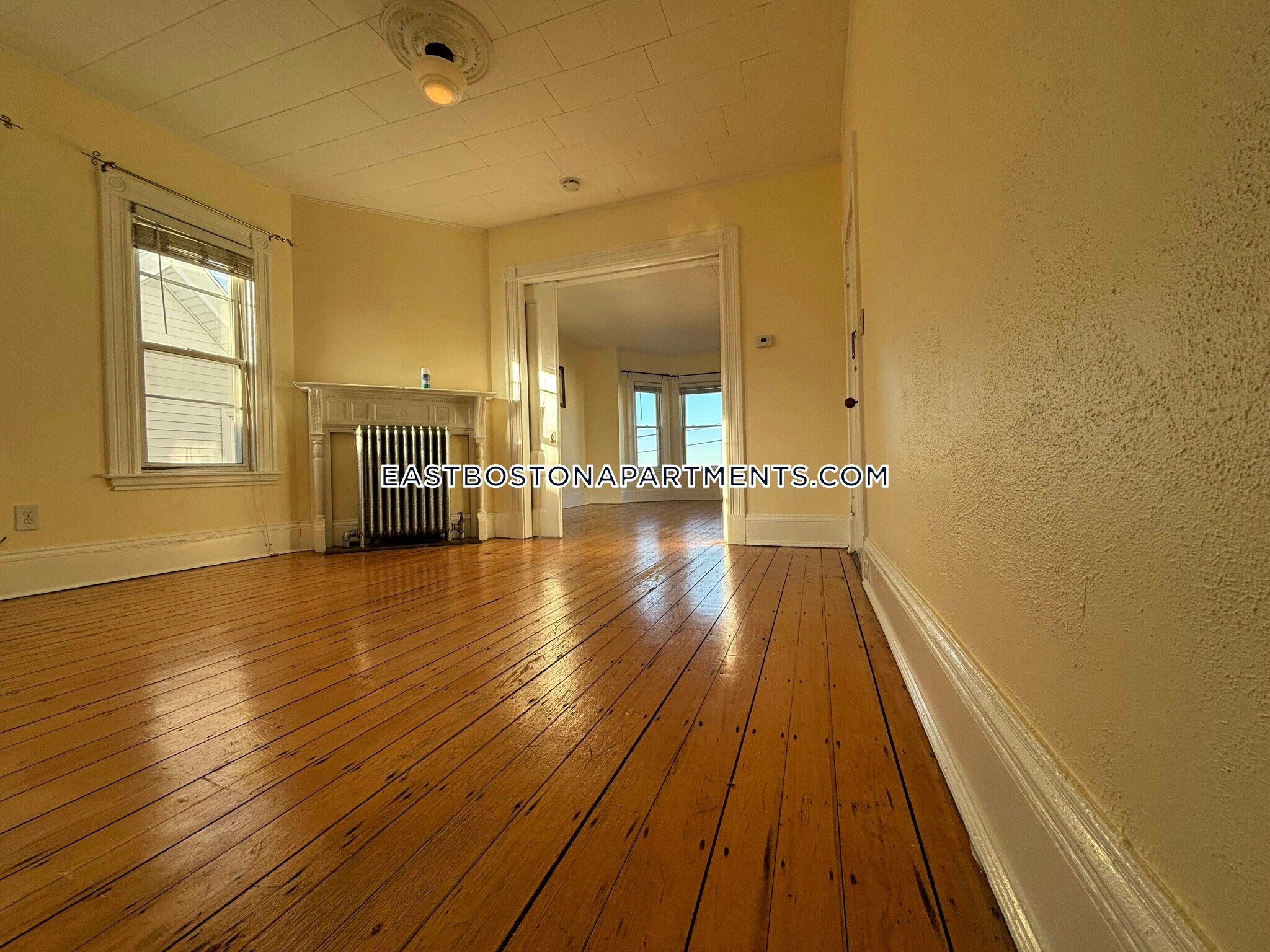 Building Photo - 33 Falcon St