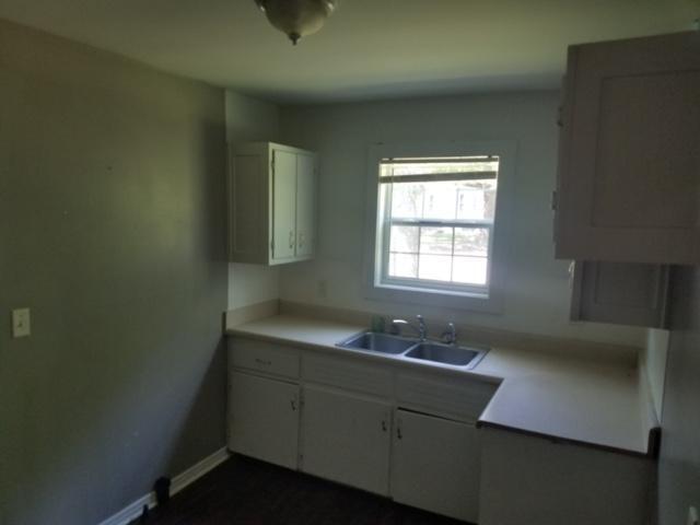 Building Photo - 3016 Holmes Ave NW
