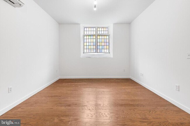 Building Photo - 2321 Fitzwater St