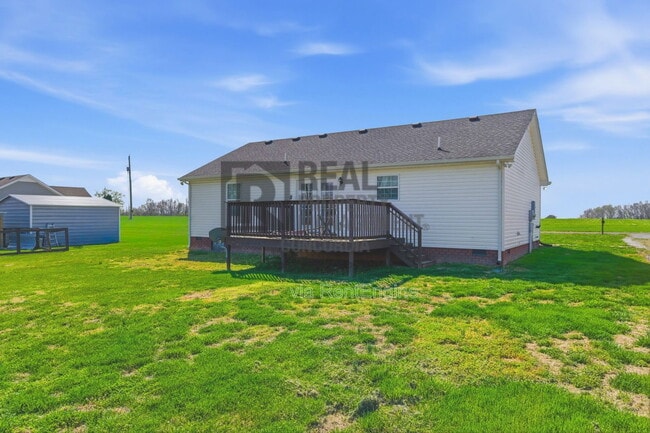 Building Photo - 312 Meadows Rd