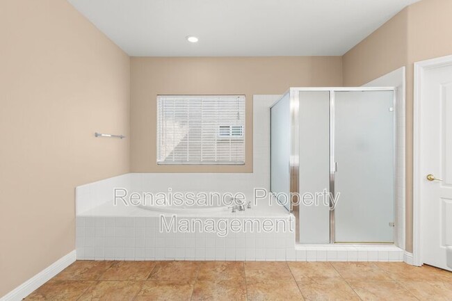 Building Photo - 120 Nabor Ct