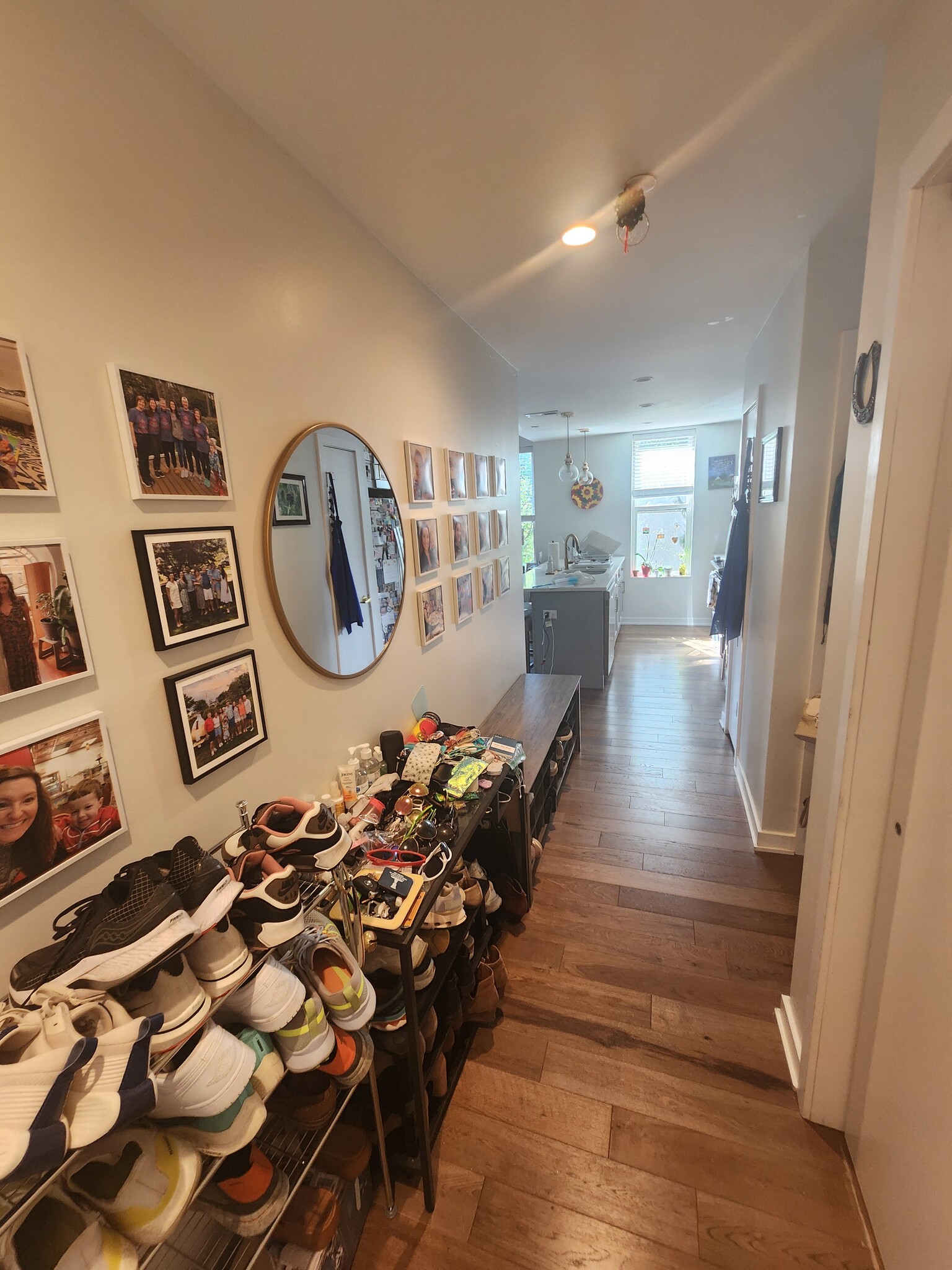 Building Photo - 1500 N American St