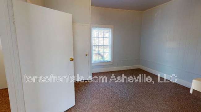 Building Photo - 149 Wilson Dr