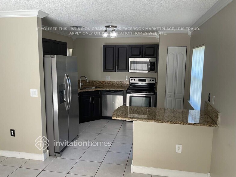 Building Photo - 15310 SW 47th St