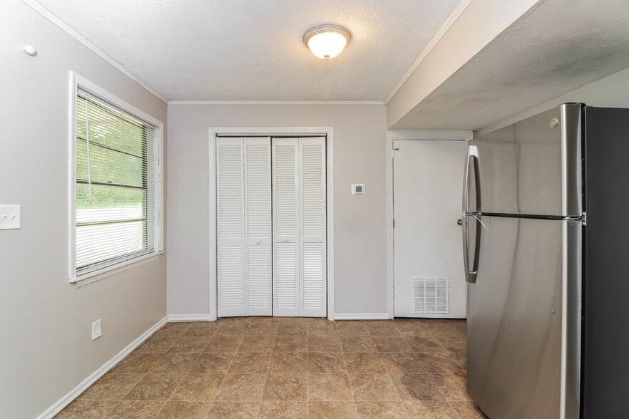 Building Photo - 9050A Spillers Dr SW
