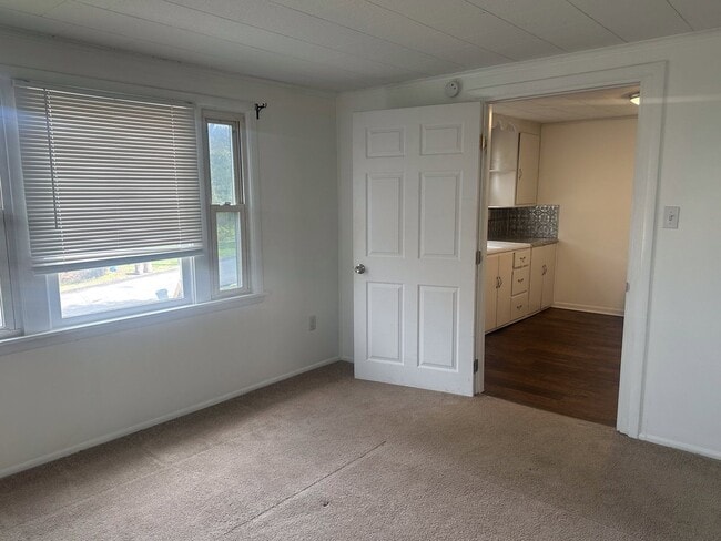 Building Photo - 1406 Beaumont Ave