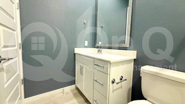 Building Photo - 9509 S 39th Dr