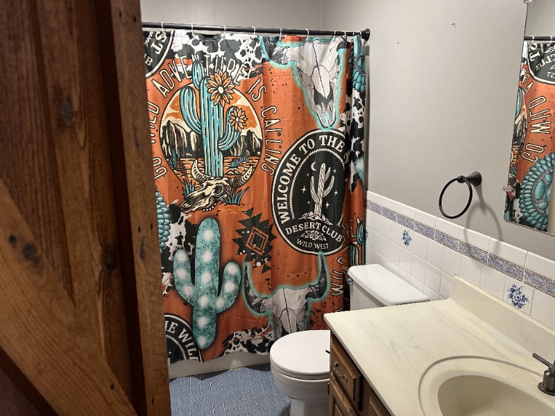 Building Photo - 5963 W Chadwick Rd