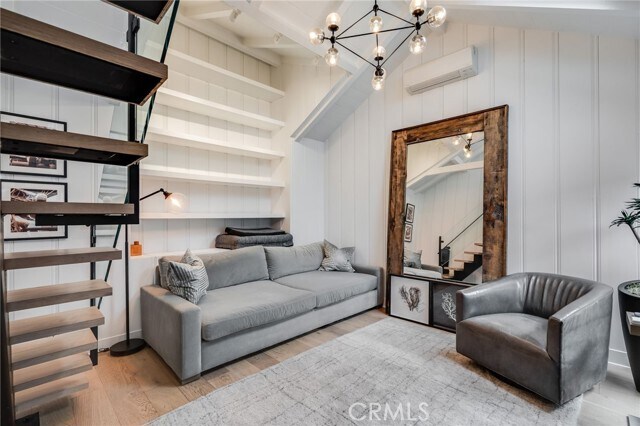 Building Photo - 1259 S Coast Hwy