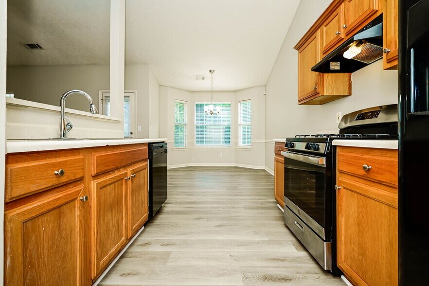Building Photo - 1790 Courtyard Ln