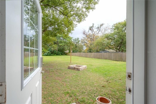 Building Photo - 6503 N 22nd St