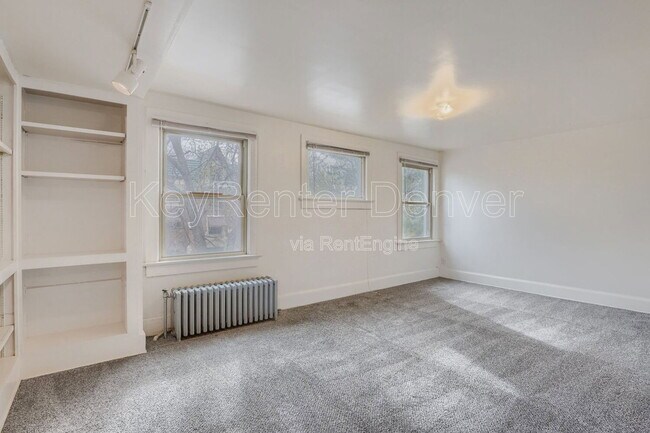 Building Photo - 1275 Detroit St