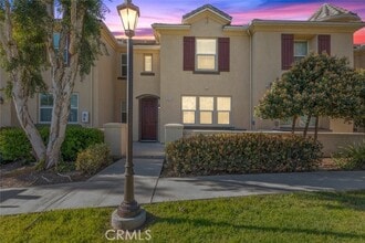 Building Photo - 1800 E Lakeshore Dr