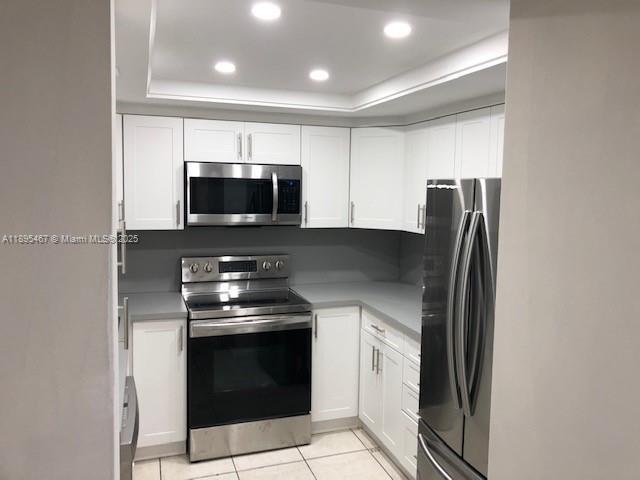 Building Photo - 9285 SW 125th Ave
