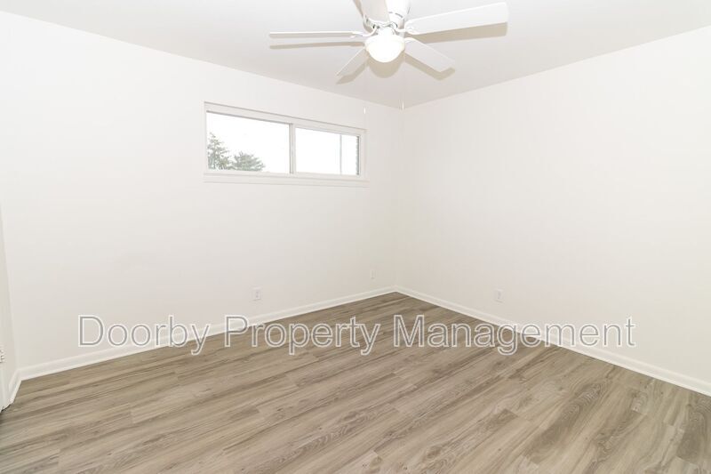 Building Photo - 513 Donaldson Rd