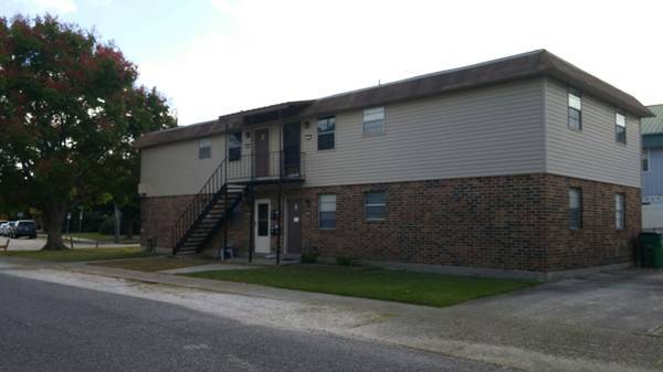 Building Photo - 228 Manson Ave
