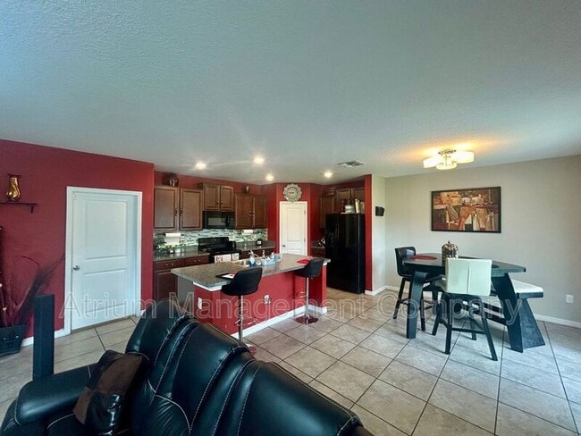 Building Photo - 17345 White Mangrove Dr