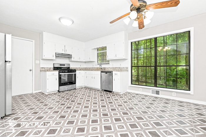 Building Photo - 6957 Cedar Hill Ct