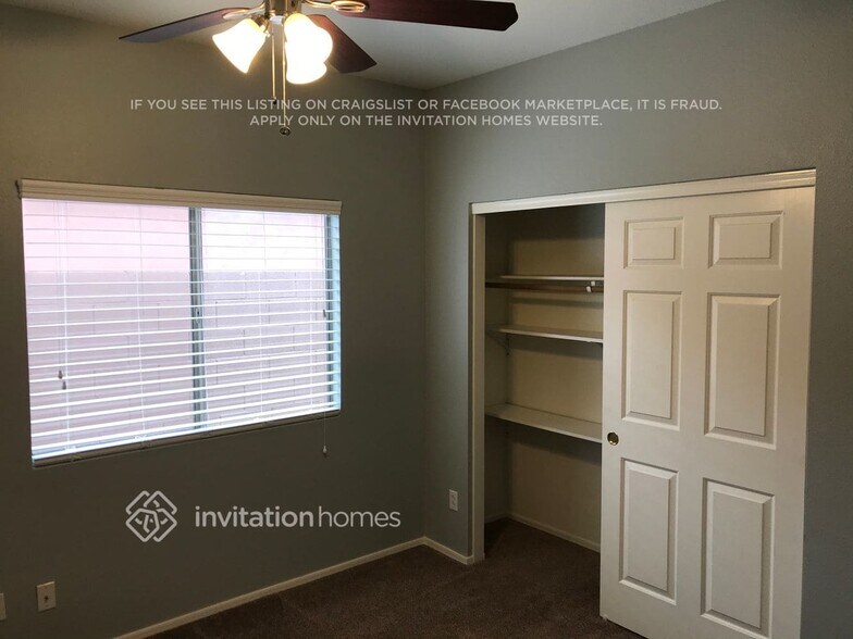 Building Photo - 6614 W Honeysuckle Dr