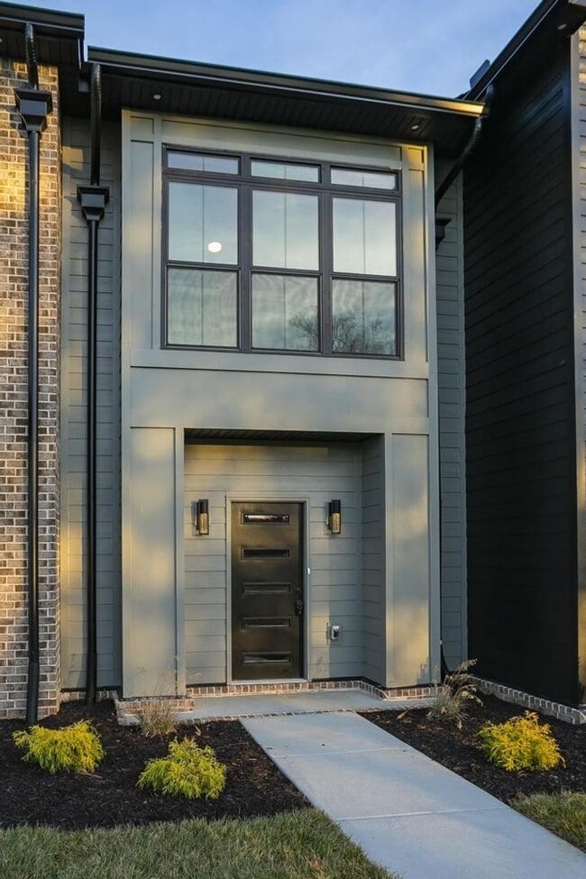 Building Photo - 1424 Rebecca Johns Dr