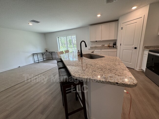 Building Photo - 11279 Kodiak Wren Rd