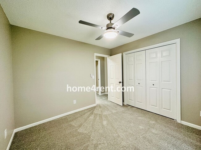 Building Photo - Wonderful Belton Home w/ Wood Floors, Finished Basement and Fenced Yard!