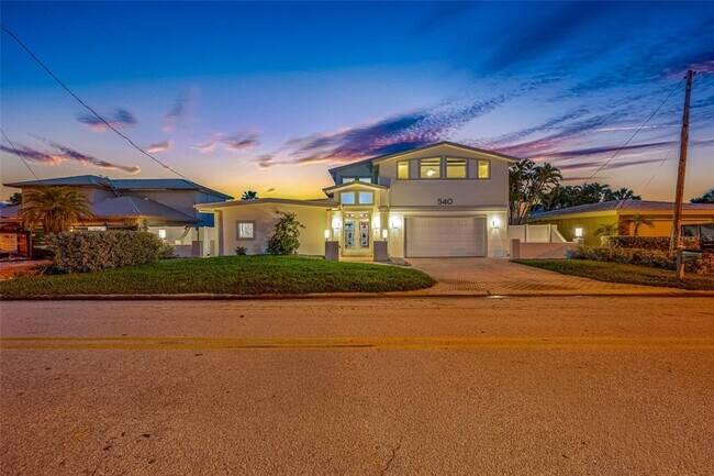 Building Photo - 540 59th Ave