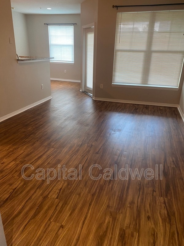 Building Photo - 1910 E Palm Ave