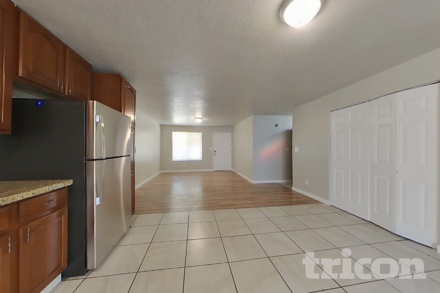 Building Photo - 4889 Milos Dr
