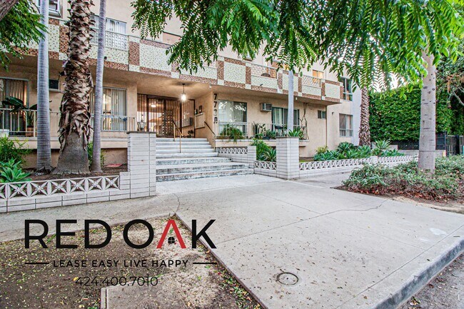 Building Photo - 7720 Hampton Ave