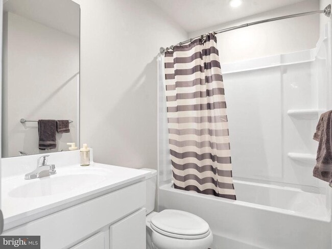 Building Photo - 7227 Potomac Ter