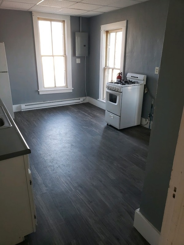 Building Photo - 112 30th Ave N