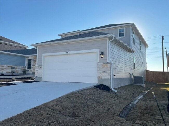 Building Photo - 125 Old Stage Coach Rd