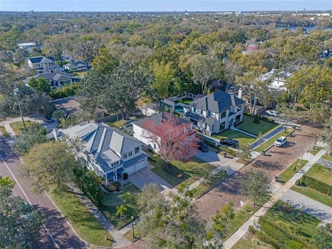 Building Photo - 1661 Hillcrest Ave