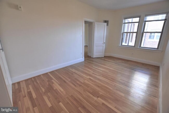 Building Photo - 3446 Connecticut Ave NW