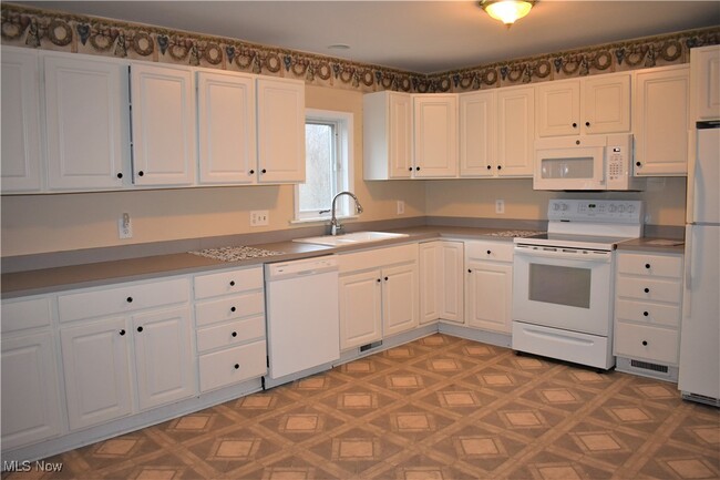 Building Photo - 46 W 130th St