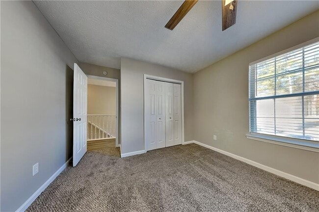 Building Photo - 5260 Harbins Point Ln NW