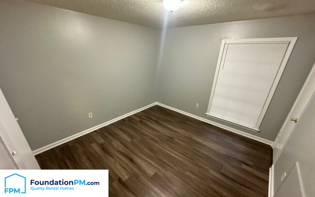 Building Photo - 1686 Brookhaven Dr