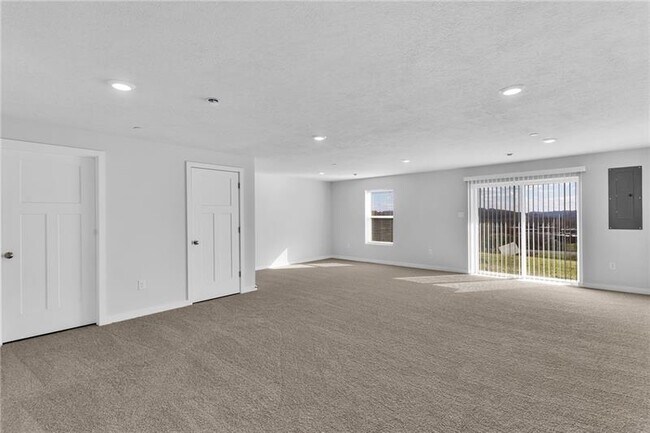 Building Photo - 126 Scotland Ln