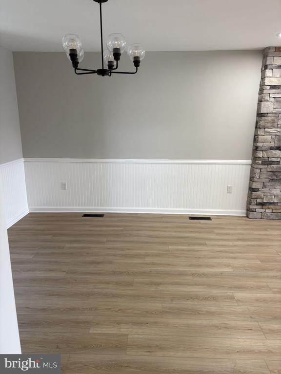 Building Photo - 837 Virginia Ave